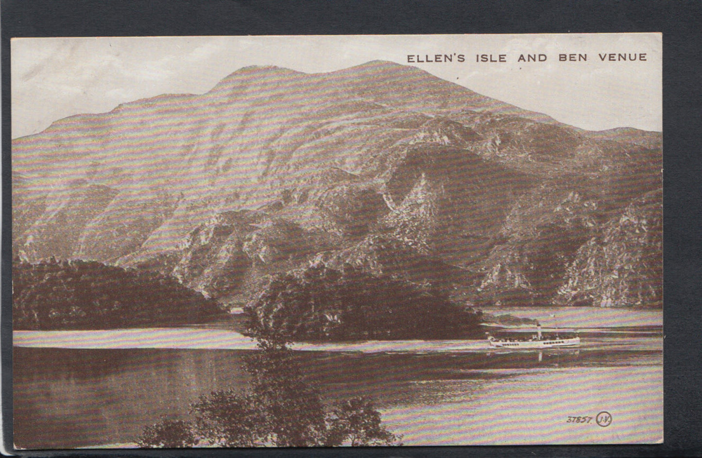 Scotland Postcard - Ellen's Isle and Ben Venue    RS14367