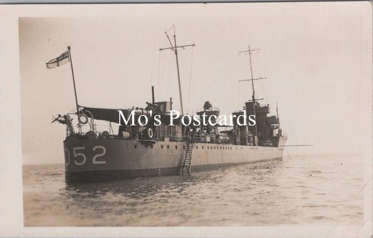 Shipping Postcard - Royal Navy, HMS Vega D52, V-Class British Destroyer RS39886