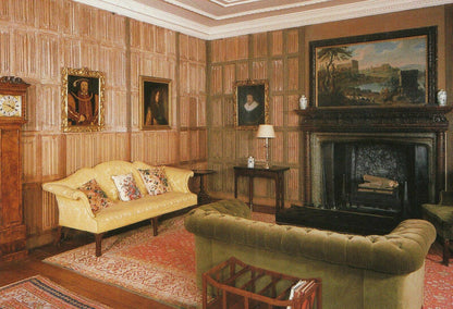 Hampshire Postcard - The Chapel Parlour, The Vyne, near Basingstoke  AB909