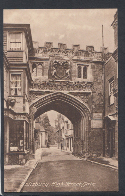 Wiltshire Postcard - Salisbury, High Street Gate    RS18000