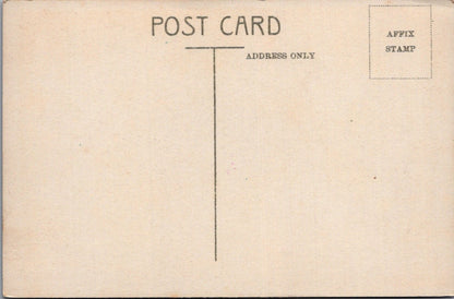 Yorkshire Postcard: Museum And Cliff Bridge Terrace Scarborough 1920s XT5378