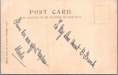 Yorkshire Postcard: Hull Prince's Dock Shipping Wilberforce Monument  XT5426