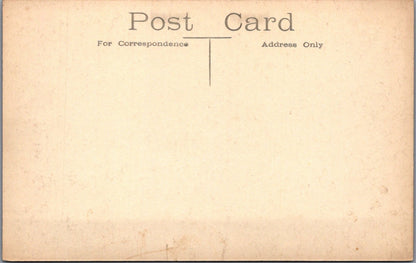 Northamptonshire Postcard:Rockingham Castle The Gateway Twin Towers 1920s XT5010