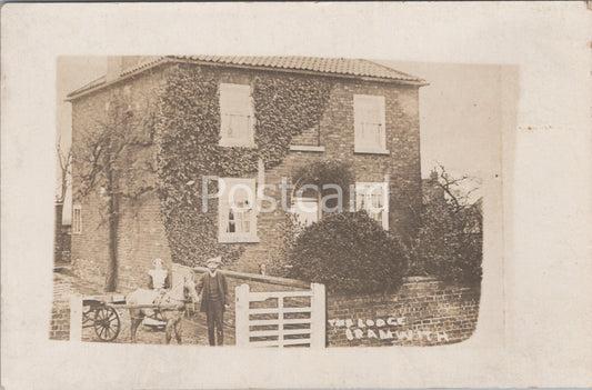 Yorkshire Postcard: Bramwith The Lodge House View Horse Cart Figures 1910s X358