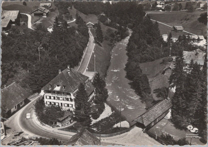 Switzerland Postcard: Weissenburg i Simmental Hotel Restaurant Alte Post XT5137