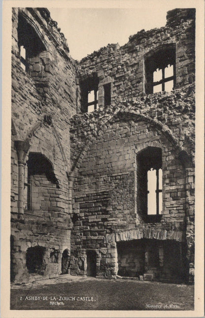 Leicestershire Postcard: Ashby de la Zouch Castle Kitchen Ruins RPPC XT3569