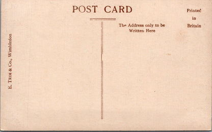 London Postcard: Wimbledon Common The Queensmere Lake Bench People 1910's XT5052