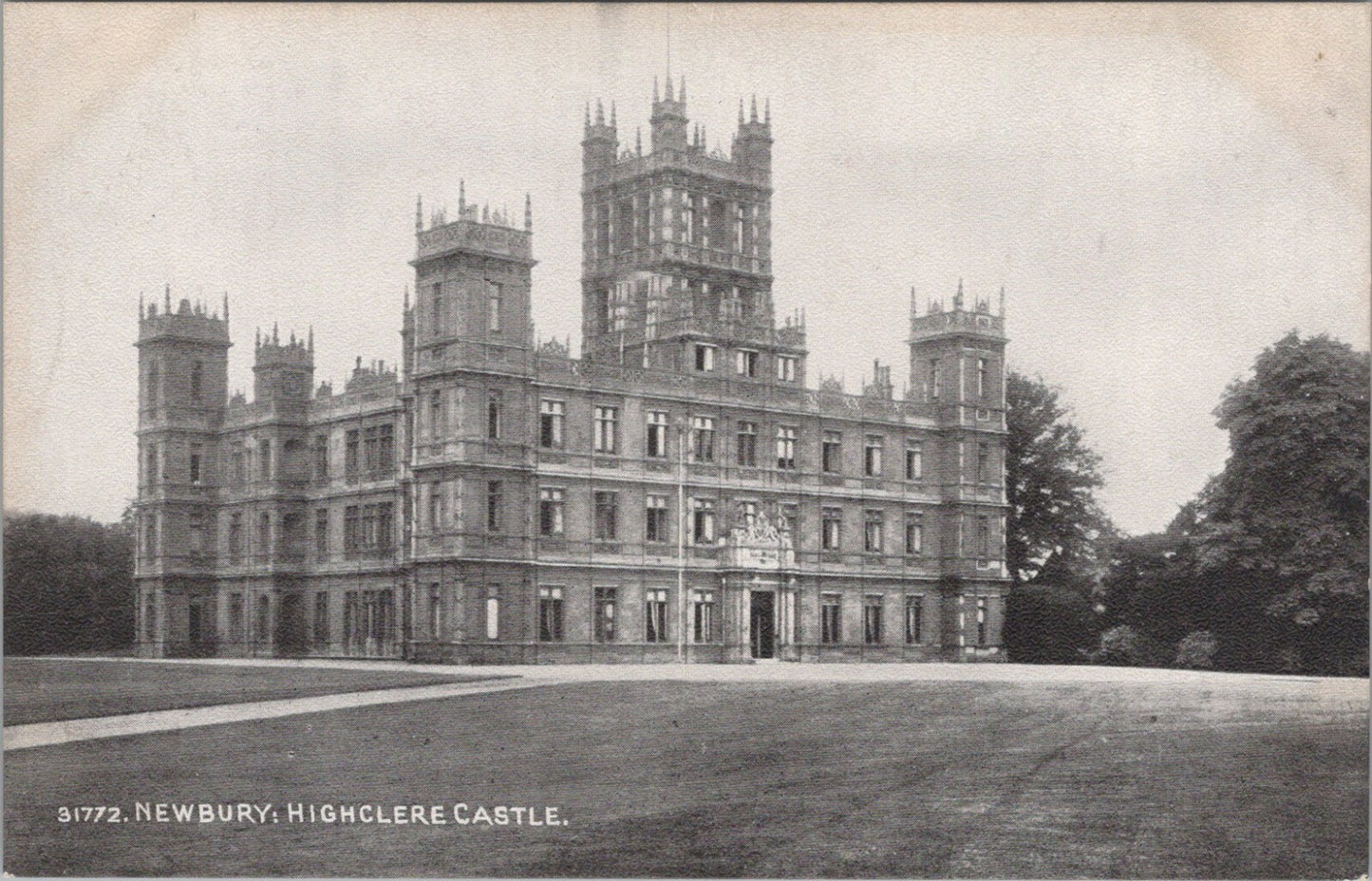 Berkshire Postcard: Highclere Castle Near Newbury, Stately Home Mansion XT3553