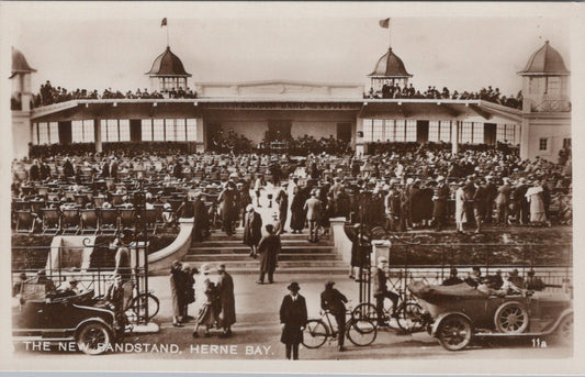 Kent Postcard: Herne Bay The New Bandstand Crowd Cars RPPC 1930's XT4352
