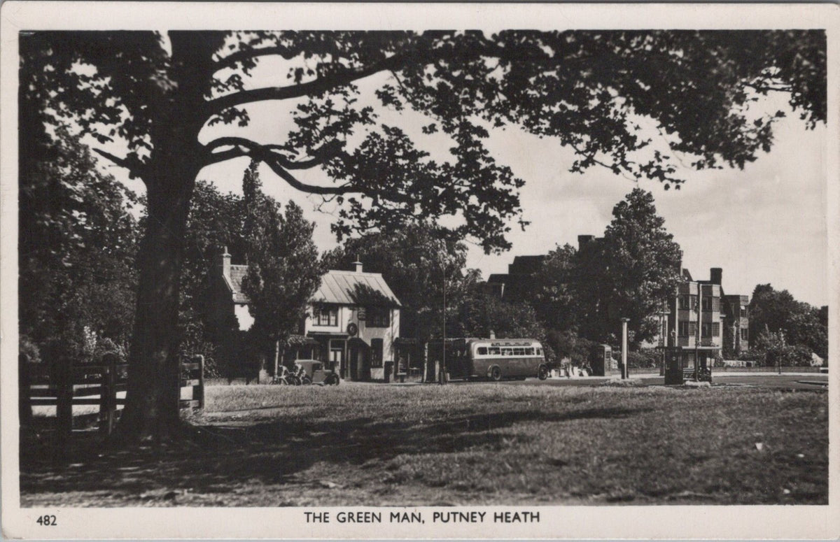 London Postcard: Putney Heath The Green Man Inn Bus RPPC 1950's XT5054