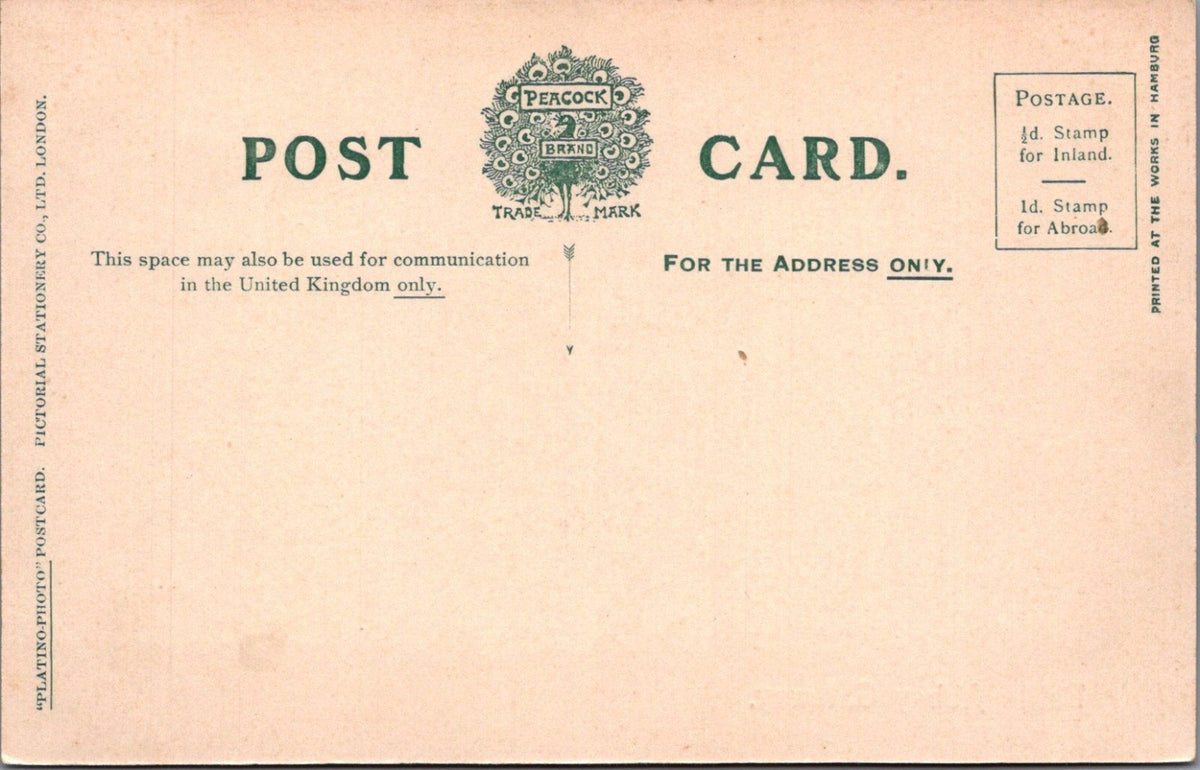 Sussex Postcard: Battle Abbey Gateway Market Square Horses Carriages XT5069