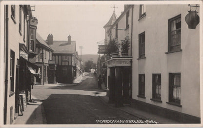 Devon Postcard: Moretonhampstead Street Scene White Hart Hotel RPPC 1930s XT5092