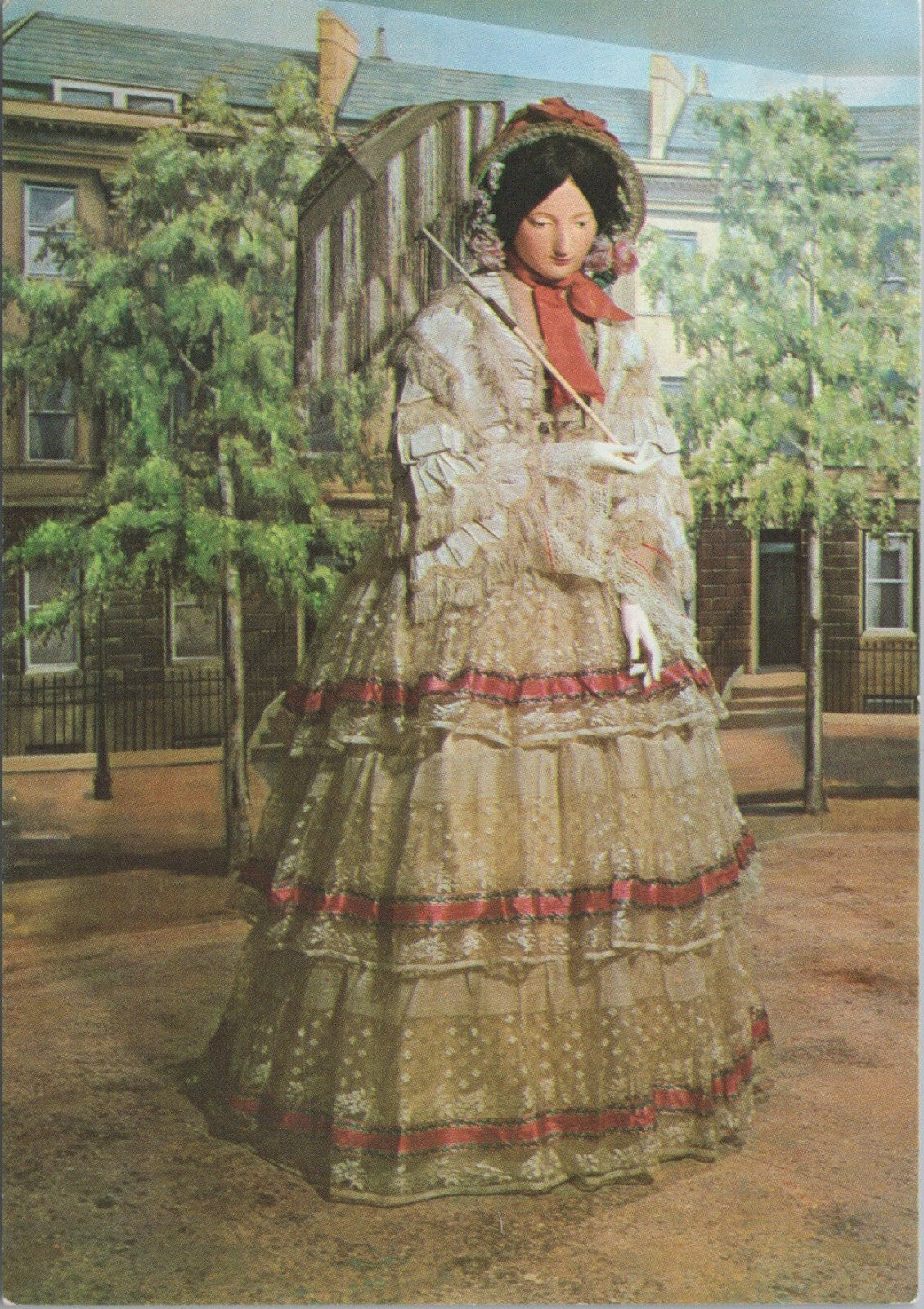 Fashion Postcard: Assembly Rooms Bath Victorian Summer Dress c1856 XT3877