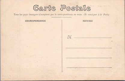France Postcard: Dieppe Les Falaises, Chalk Cliffs Cave Dwellings 1900's XT5176