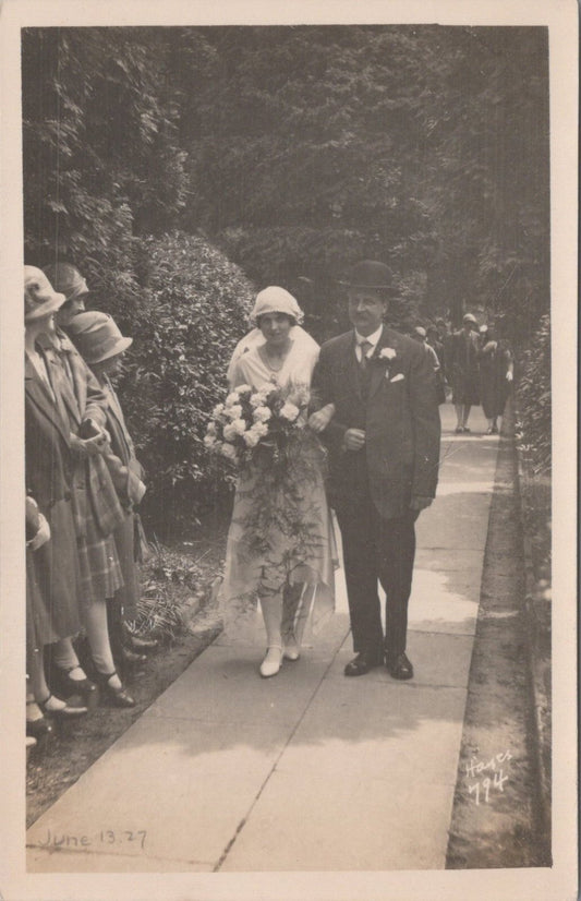 Social Postcard: 1920s Wedding Bride Groom Fashion Garden Party 1927 XT5335