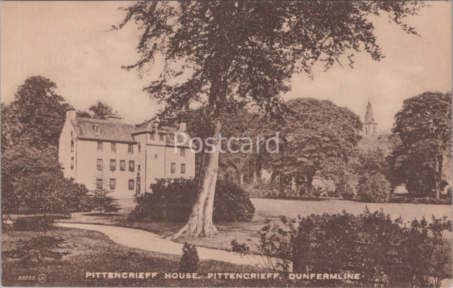 Fife Postcard: Pittencrieff House Dunfermline Estate Park Fife  XT4267