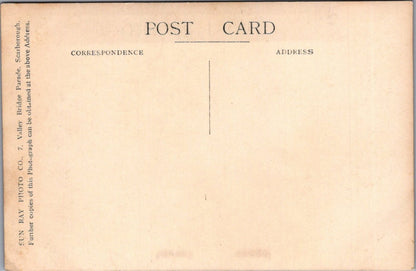 Yorkshire Postcard:Scarborough Valley Bridge Promenade Rain Fashion 1920s XT5336