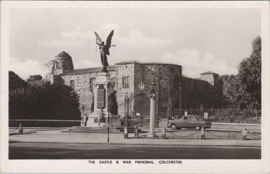 Essex Postcard: Colchester Castle Park War Memorial Car 1960's XT5070