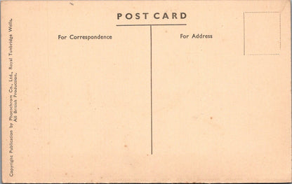 Caernarvonshire Postcard: Criccieth Bryn Awelon David Lloyd George XT5557