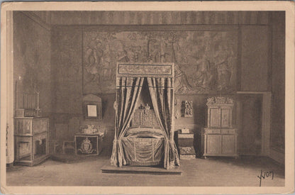 France Postcard: Chateau de Chaumont-sur-Loire Catherine de Medici Bed  XT5554