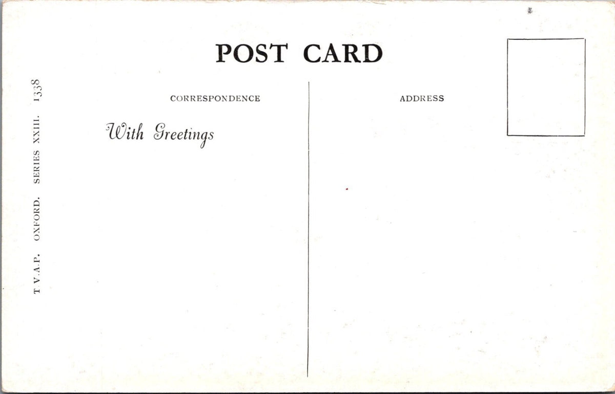 Surrey Postcard: Chertsey Town Hall London Street Crown Hotel View XT5076