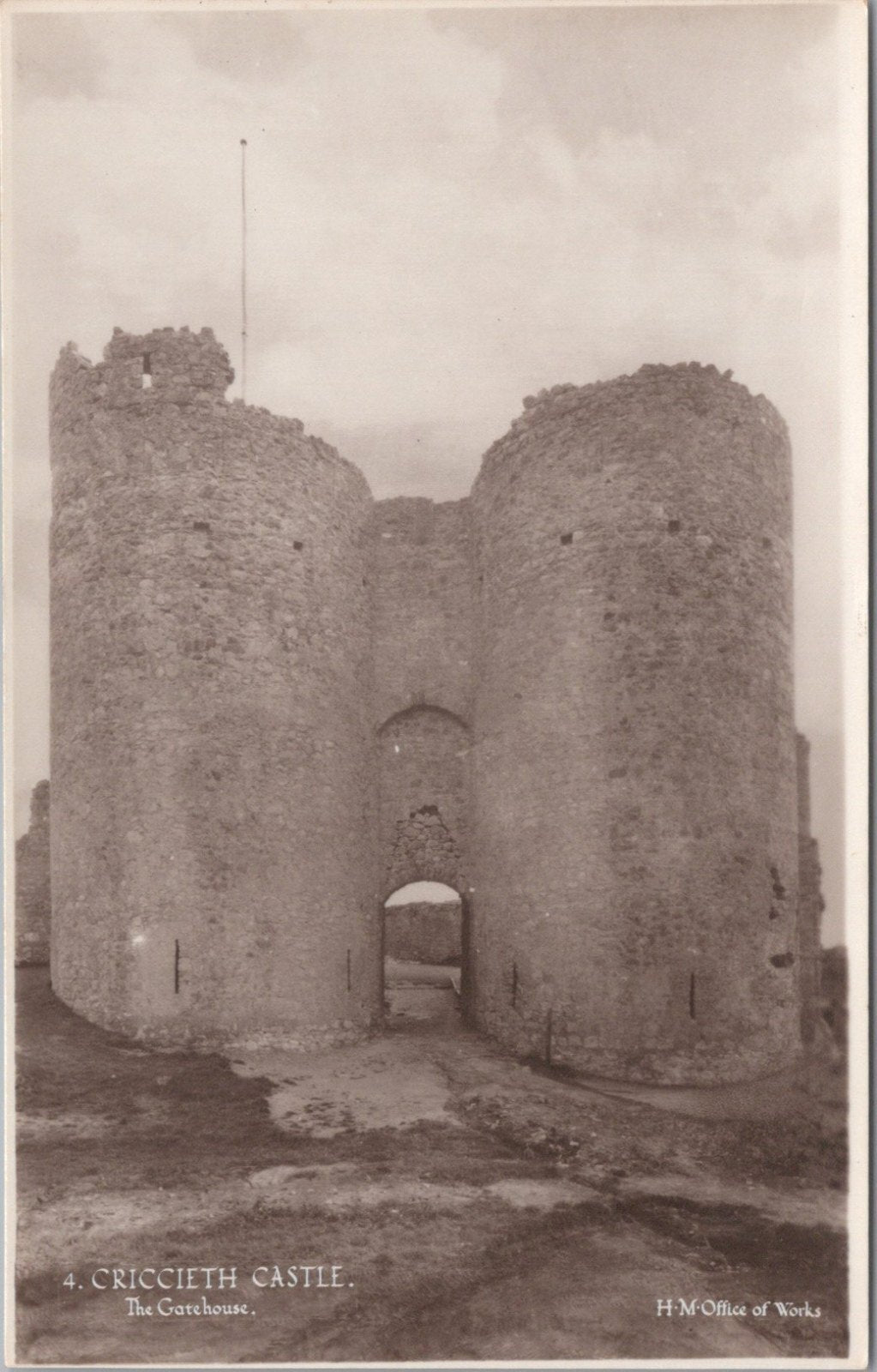 Caernarvonshire Postcard: Criccieth Castle Gatehouse Welsh Ruins 1930s XT4994