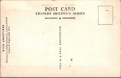 London Postcard: Putney Heath The Green Man Inn Bus RPPC 1950's XT5054