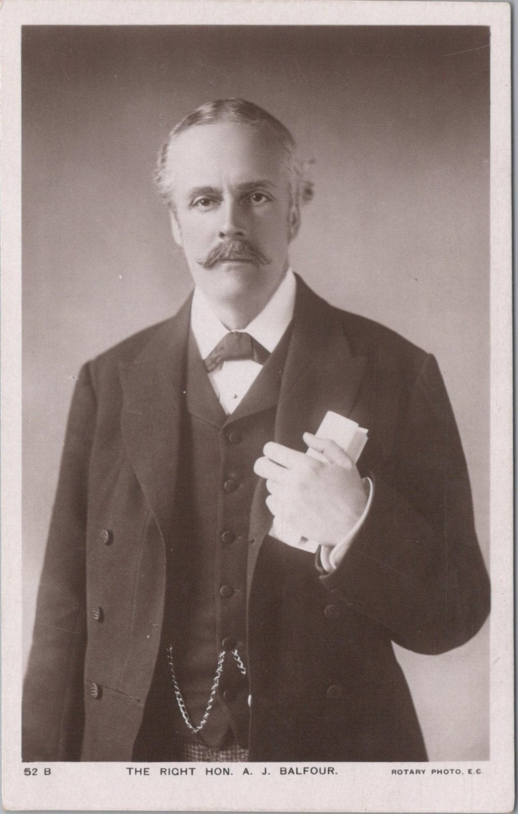Politics Postcard: The Right Hon A J Balfour Prime Minister Politician XT3591