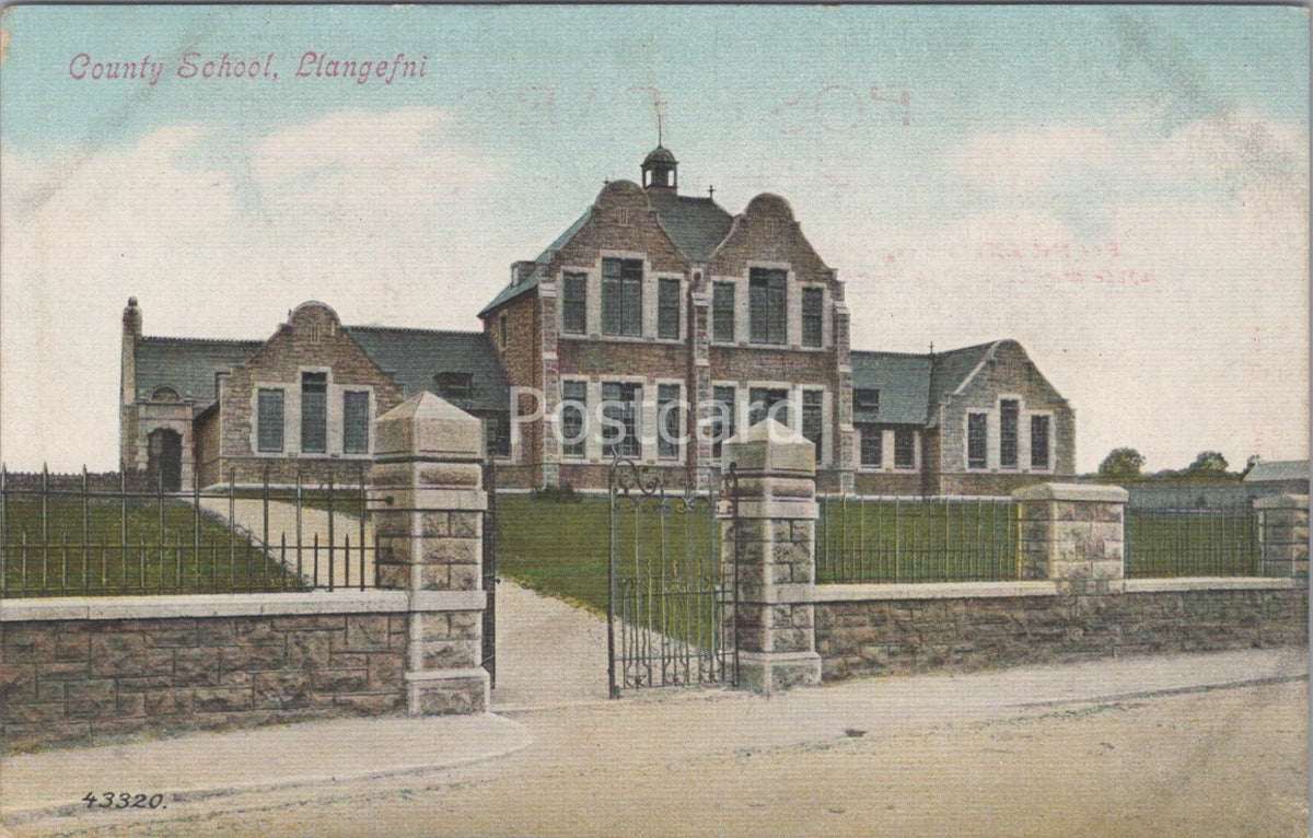 Anglesey Postcard: Llangefni County School Building Gates Lawn 1910's XT5074