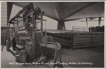 Wiltshire Postcard: Wilton Royal Carpet Factory Gripper Loom RPPC 1950's XT5036