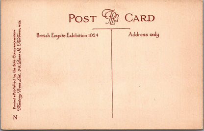 London Postcard: Canadian Pavilion British Empire Exhibition Wembley 1924 XT5611