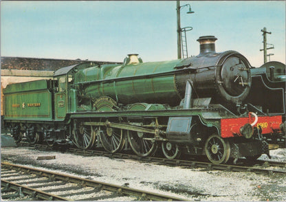 Railway Postcard:GWR Hall Class 4-6-0 No 6960 Raveningham Hall Steam TrainXT5207
