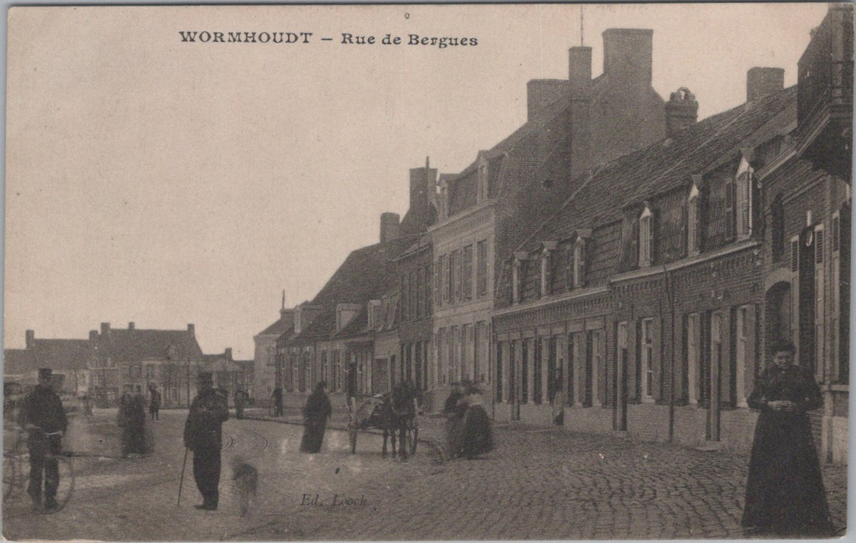 France Postcard: Wormhoudt Rue de Bergues, Street Cart Brick Town 1910's XT5170