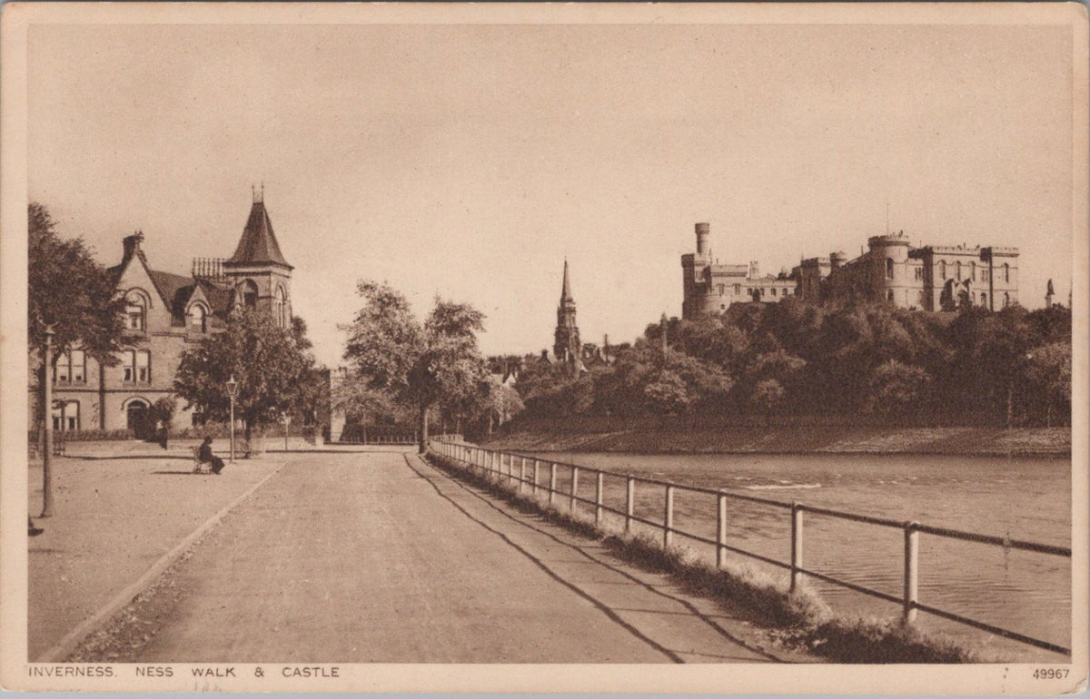 Inverness-shire Postcard: Inverness Ness Walk & Castle River Bank View  XT5015