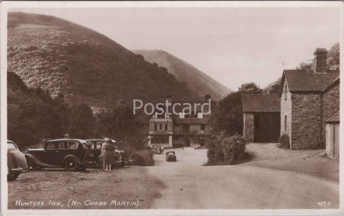 Devon Postcard: Hunters Inn, Near Combe Martin, Vintage Cars,RPPC c1930's XT4434