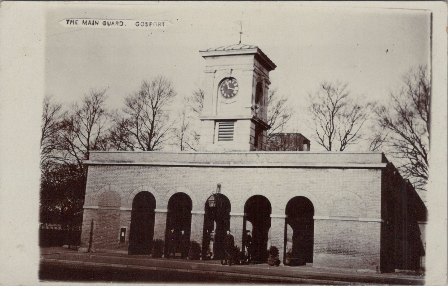 Hampshire Postcard: The Main Guard Gosport, Barracks Clock Tower, 1910's XT3892