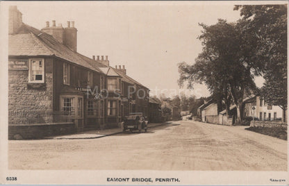 Cumbria Postcard: Eamont Bridge Penrith, Crown Hotel Vintage Car RPPC XT3544