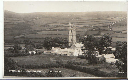 Devon Postcard - Dartmoor, Widdecombe in The Moor - Real Photograph  A8593