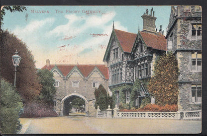 Worcestershire Postcard - Malvern - The Priory Gateway    RS1396