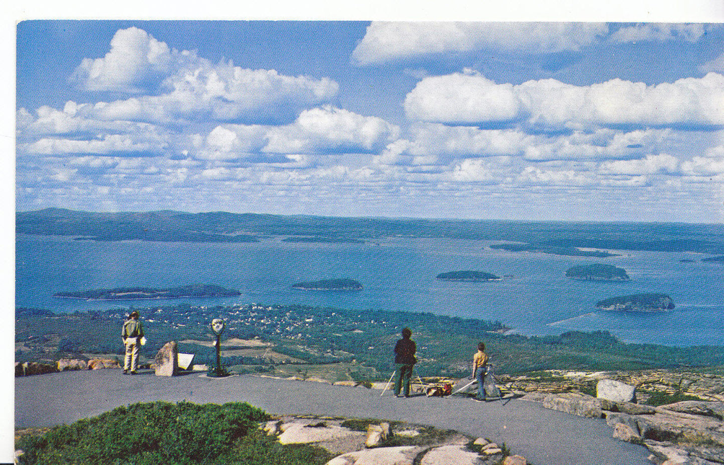 America Postcard - Desert Island - Maine - Frenchman's Bay & Bar Harbor   ZZ3023