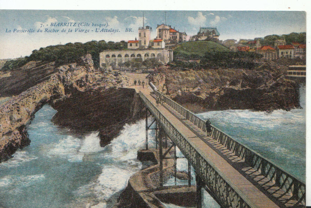France Postcard - Biarritz [Cote basque] La Passerelle du Rocher  14090A