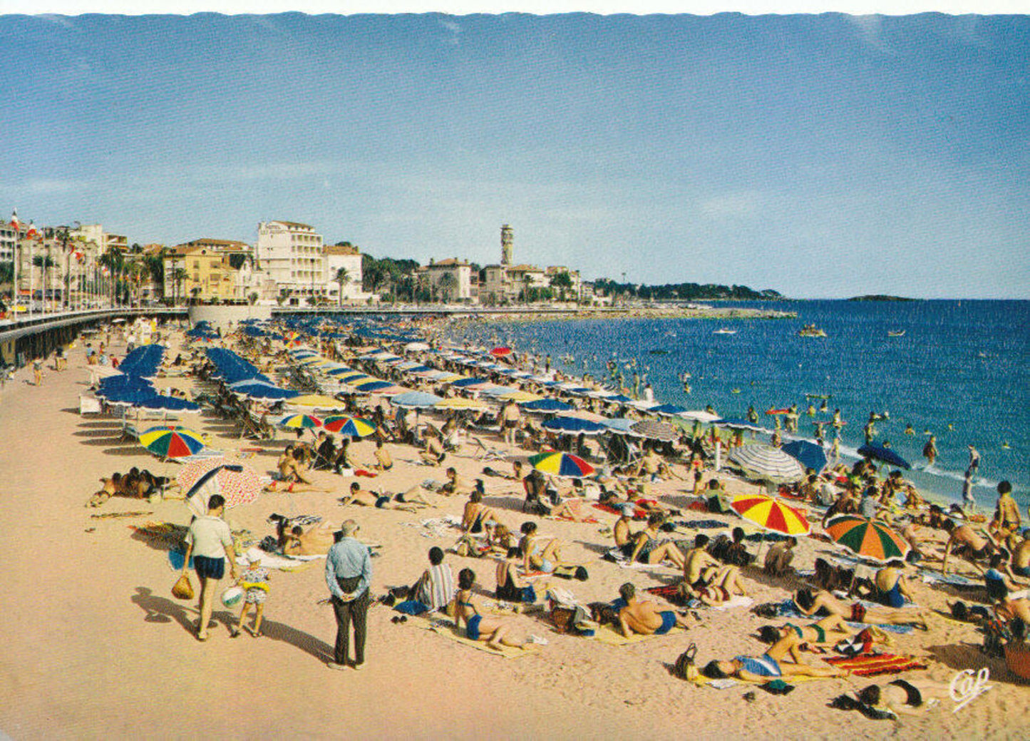 France Postcard - Saint-Raphael, La Plage  TZ2892