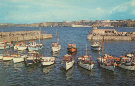 Cornwall Postcard - The Harbour, Newquay   RS22101