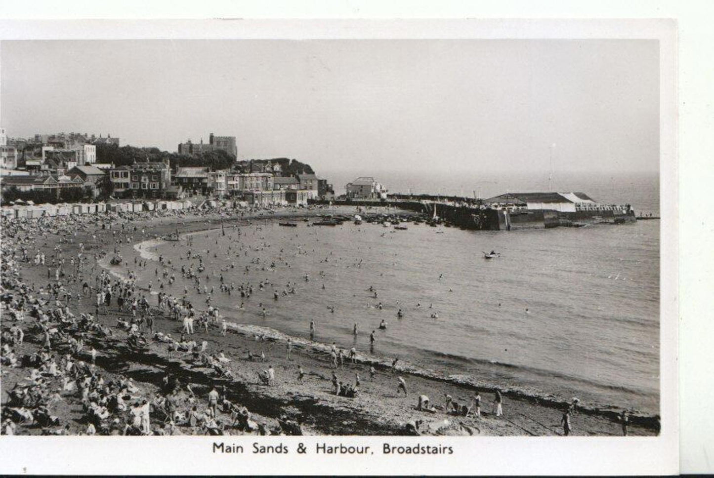 Kent Postcard: Main Sands & Harbour Broadstairs, Beach View RPPC 10724A