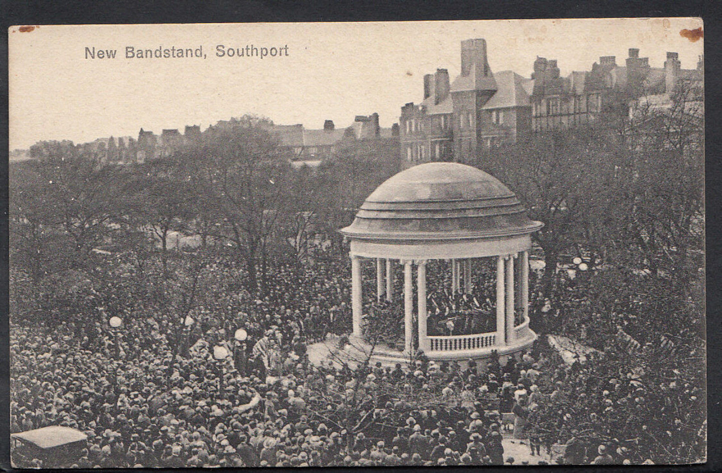 Lancashire Postcard - New Bandstand, Southport  RS3026