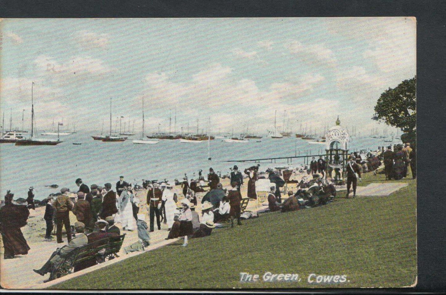 Isle of Wight Postcard - The Green, Cowes     RS10006