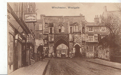 Hampshire Postcard - Winchester, Westgate   V57
