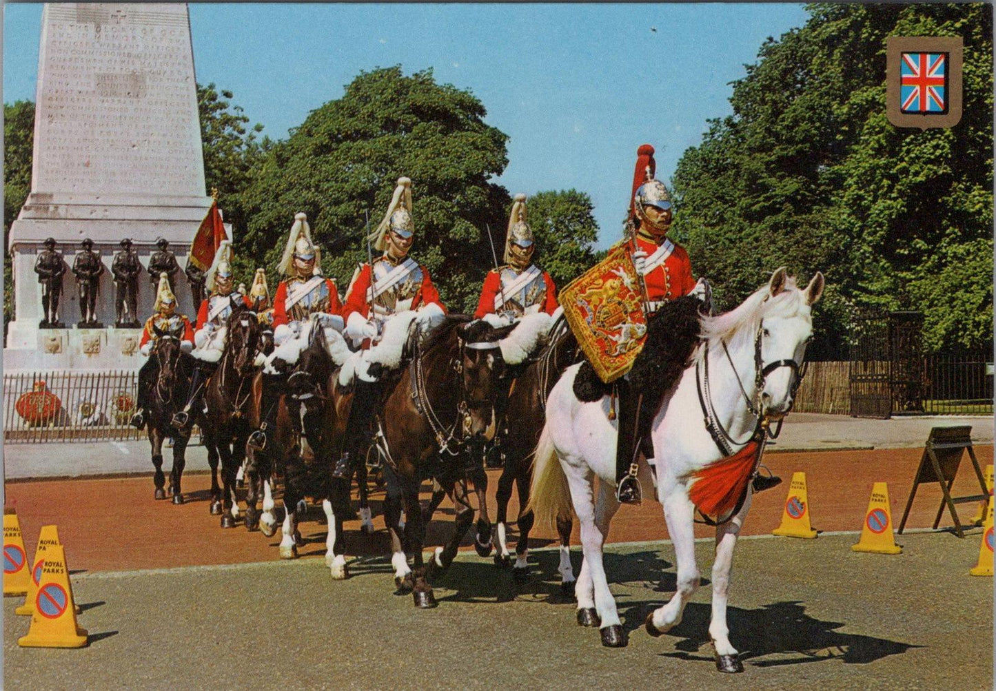Military Postcard - The Life Guards Parade, London RR17643