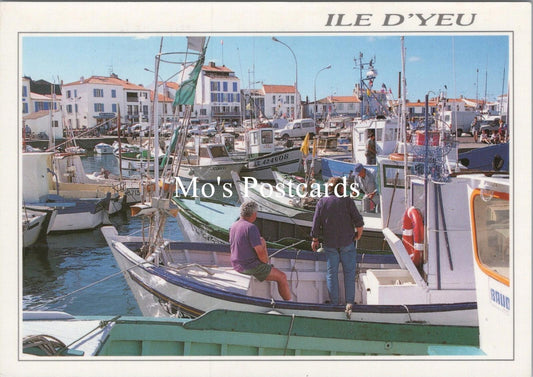 France Postcard - Ile D'Yeu, Vendee, Le Port De Peche, Unused  RR22440
