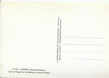 Load image into Gallery viewer, France Postcard  - Biarritz - Grosses Vagues Sur Les Rochers 13884A
